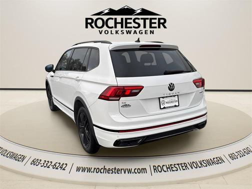 2022 Volkswagen Tiguan 2.0T SE R-Line Black