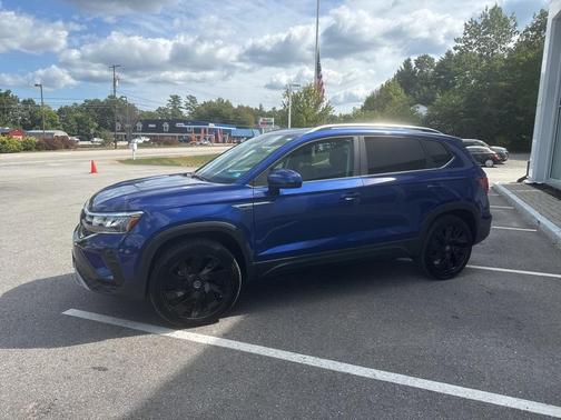 2024 Volkswagen Taos 1.5T SE