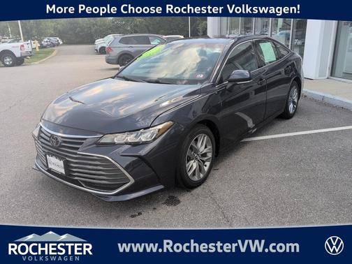 2020 Toyota Avalon XLE
