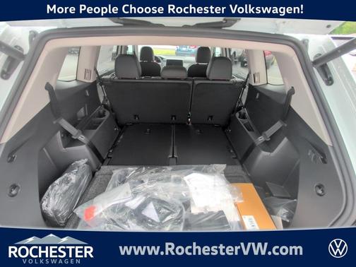 2025 Volkswagen Atlas 2.0T Peak Edition