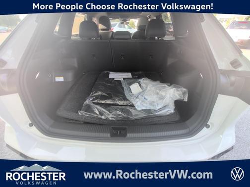 2025 Volkswagen Tiguan 2.0T SE R-Line Black