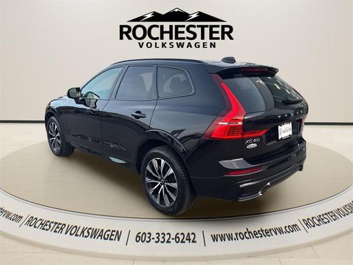 2025 Volvo XC60 B5 Core