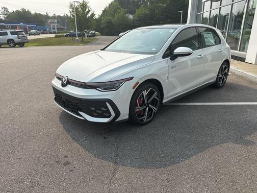 2025 Volkswagen Golf GTI 2.0T SE