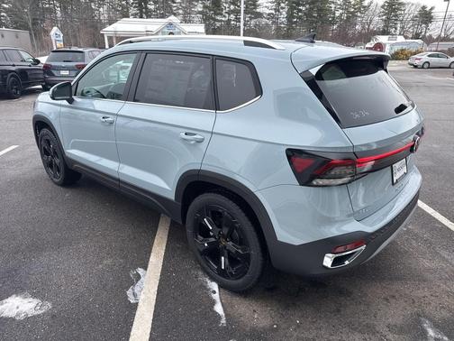 2026 Volkswagen Taos 1.5T SEL