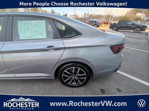 2025 Volkswagen Jetta 1.5T SE