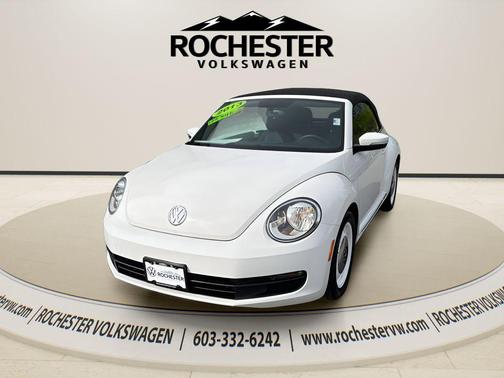White 2013 Volkswagen Beetle 2.5L