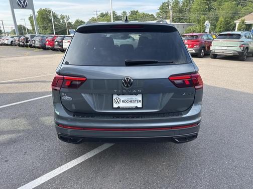2024 Volkswagen Tiguan 2.0T SE R-Line Black