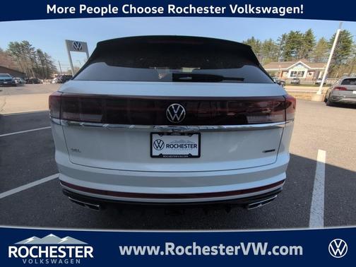 2025 Volkswagen Atlas Cross Sport 2.0T SEL Premium R-Line