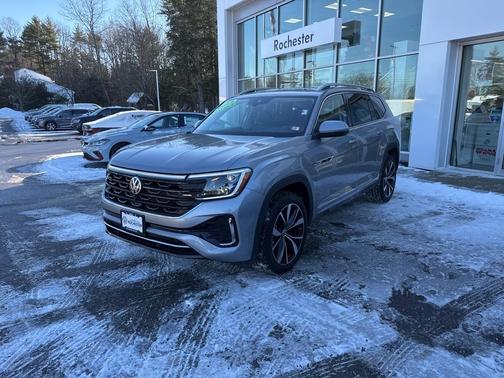 2025 Volkswagen Atlas 2.0T SEL Premium R-Line