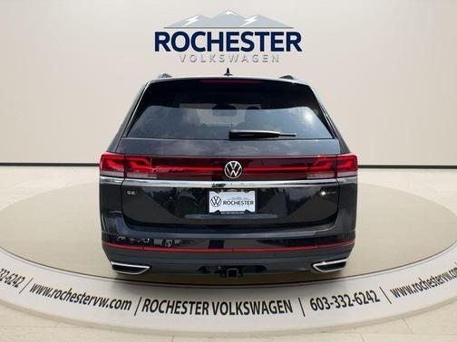 Black 2026 Volkswagen Atlas 2.0T SE W/TECHNOLOGY