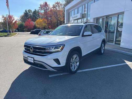 2022 Volkswagen Atlas 3.6L SE w/Technology
