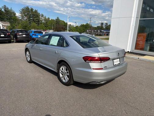 Reflex Silver Metallic 2020 Volkswagen Passat 2.0T SE