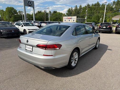 Reflex Silver Metallic 2020 Volkswagen Passat 2.0T SE