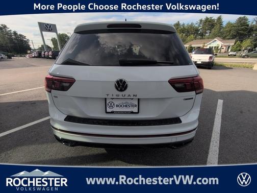 2022 Volkswagen Tiguan 2.0T SE R-Line Black