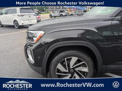 2025 Volkswagen Atlas 2.0T SE