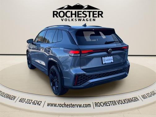 2026 Volkswagen Tiguan 2.0T SE R-Line Black