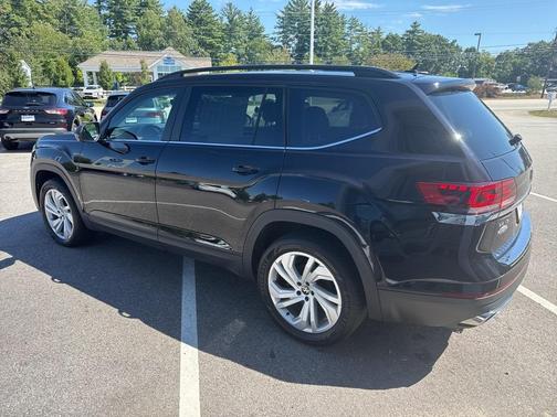 2023 Volkswagen Atlas 3.6L SE w/Technology