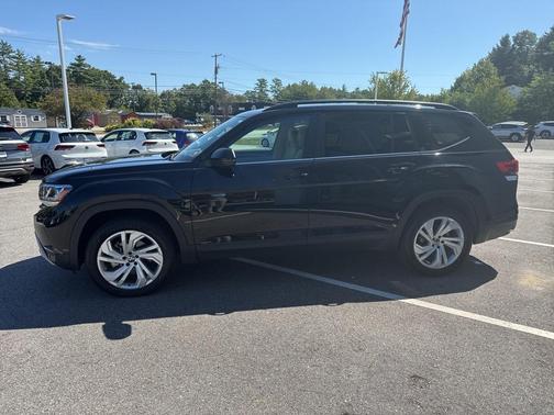 2023 Volkswagen Atlas 3.6L SE w/Technology
