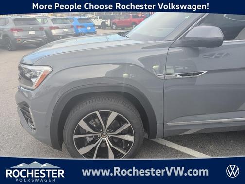 2025 Volkswagen Atlas 2.0T SEL Premium R-Line