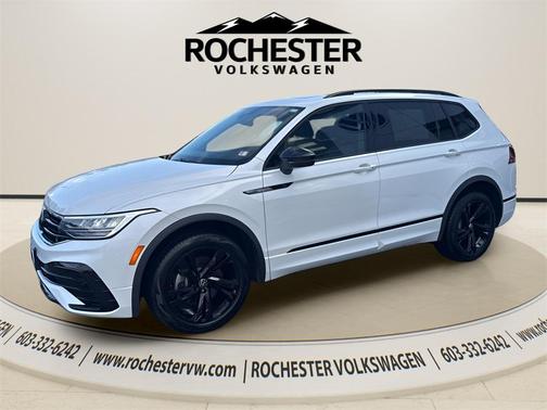 2023 Volkswagen Tiguan 2.0T SE R-Line Black