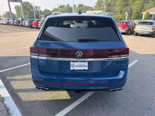 2025 Volkswagen Atlas 2.0T SEL Premium R-Line
