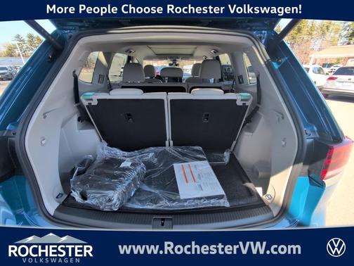 2025 Volkswagen Atlas 2.0T SEL Premium R-Line