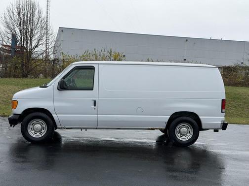 2006 Ford E150 Cargo