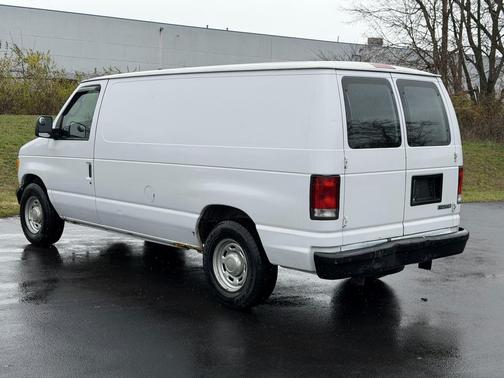 2006 Ford E150 Cargo