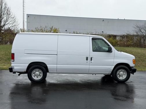 2006 Ford E150 Cargo