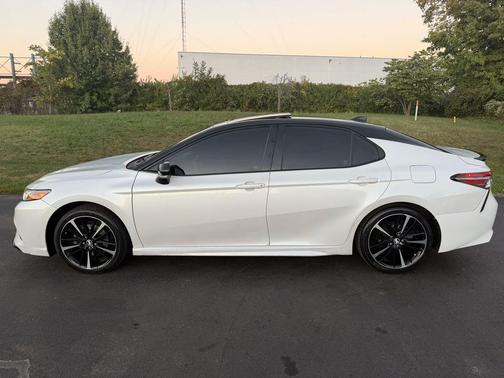2019 Toyota Camry XSE