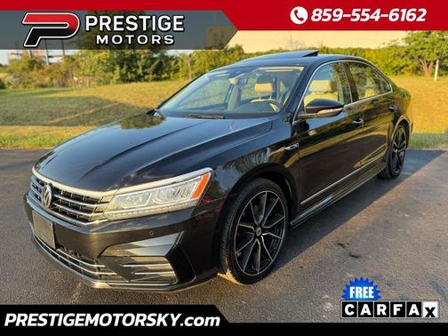 2019 Volkswagen Passat 2.0T R-Line