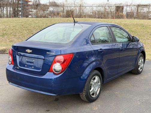 2014 Chevrolet Sonic LS
