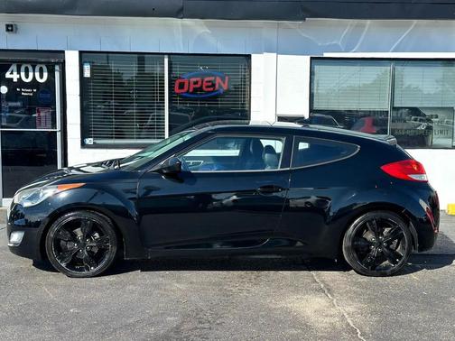 2012 Hyundai Veloster Base