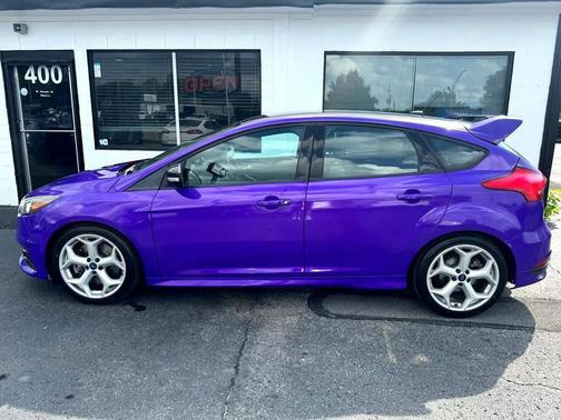 2017 Ford Focus ST 