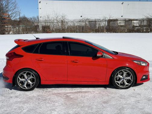 2016 Ford Focus ST 
