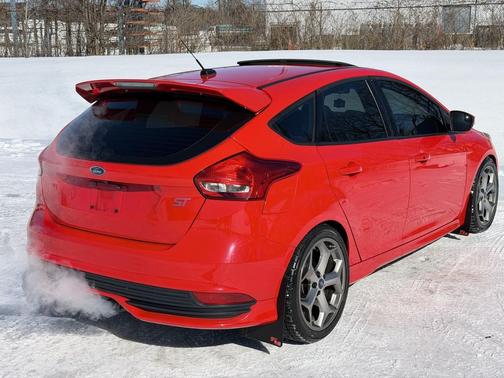 2016 Ford Focus ST 