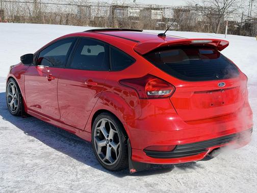 2016 Ford Focus ST 