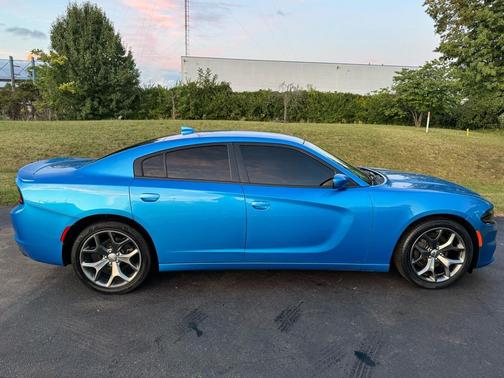 2015 Dodge Charger SXT