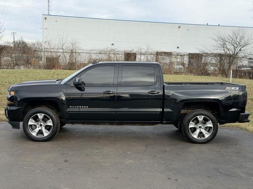 2017 Chevrolet Silverado 1500 2LT