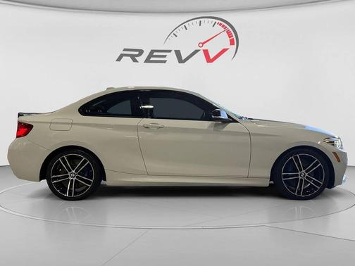 Alpine White 2021 BMW M240 i