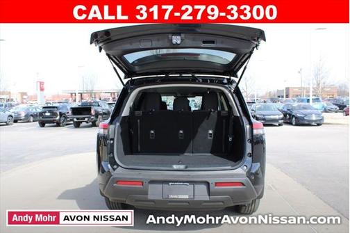 2025 Nissan Pathfinder S