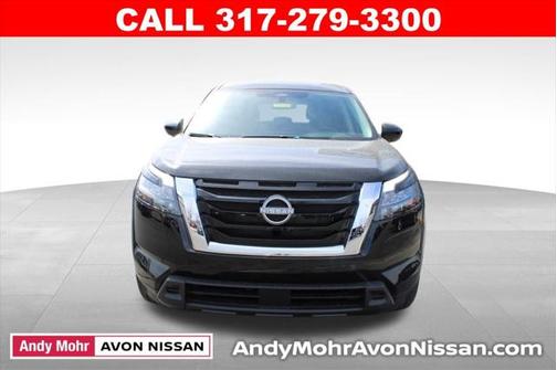 2025 Nissan Pathfinder S