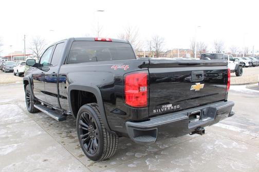 2016 Chevrolet Silverado 1500 Custom