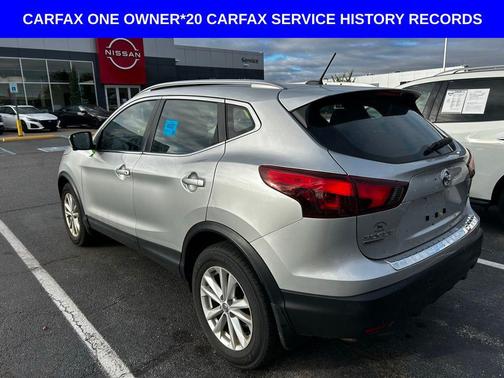 2017 Nissan Rogue Sport SV