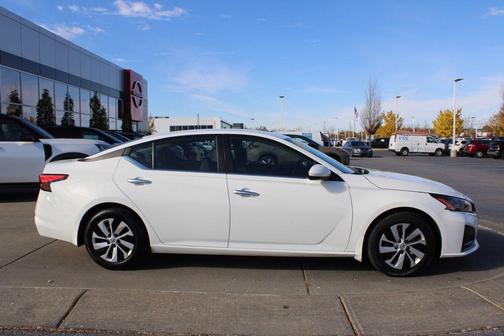 2023 Nissan Altima 2.5 S