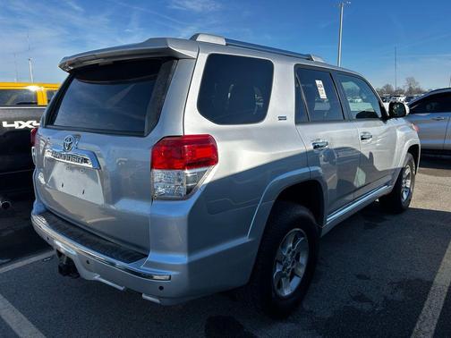 2013 Toyota 4Runner SR5