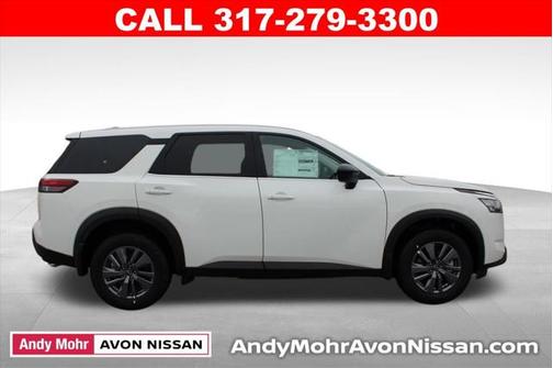 2025 Nissan Pathfinder S