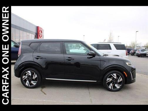 Black 2023 Kia Soul GT-Line