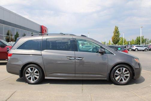 2015 Honda Odyssey Touring Elite