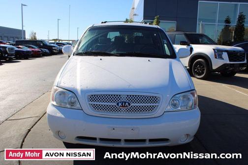 2005 Kia Sedona LX